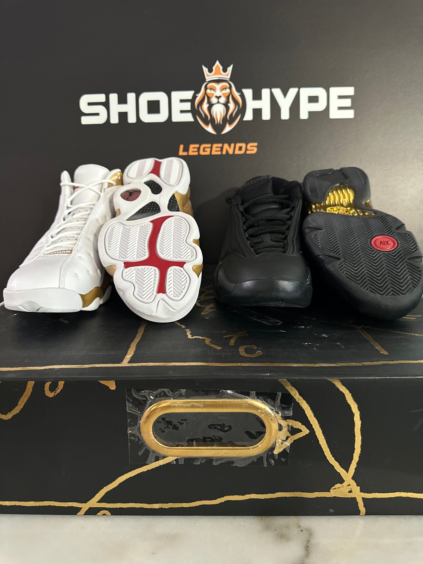 Pre-Owned Air Jordan Defining Moments Pack Last Shot